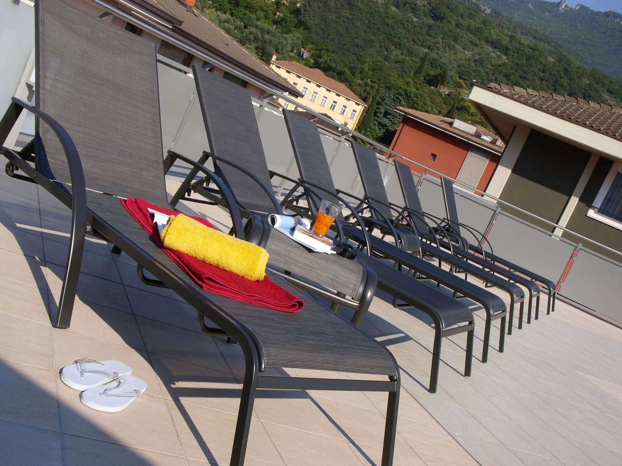 Hotel Garni Corallo Torbole Sul Garda Eksteriør billede