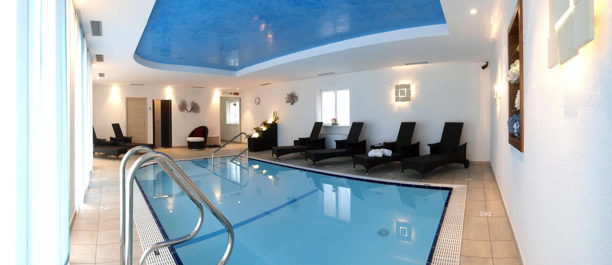 Hotel Garni Corallo Torbole Sul Garda Eksteriør billede